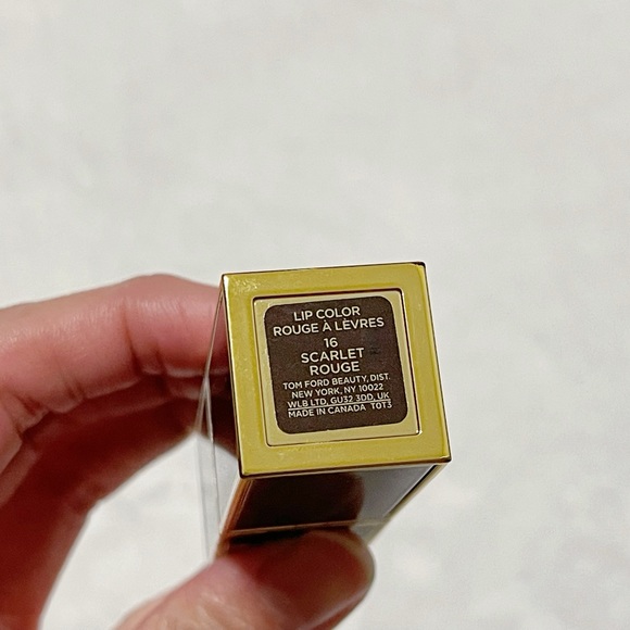 Tom Ford Lip Color Lipstick in Color 16 Scarlet Rouge - Picture 9 of 9